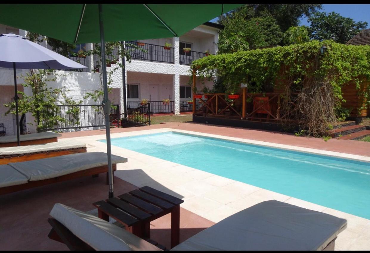 Mediterraneo Suites 伊瓜苏港 外观 照片