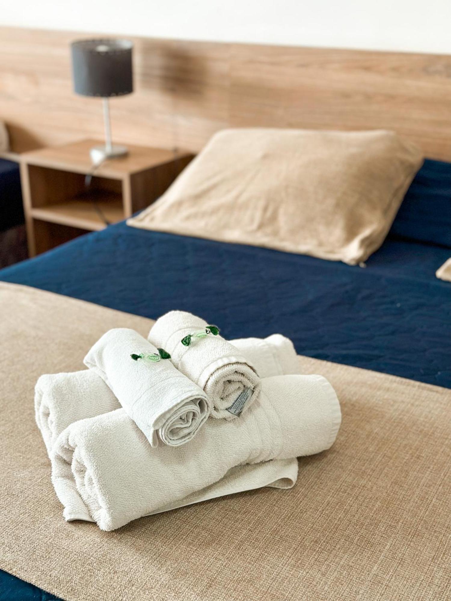 Mediterraneo Suites 伊瓜苏港 外观 照片